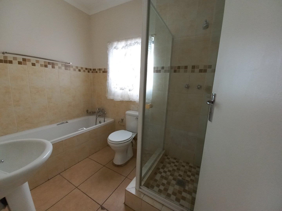 To Let 2 Bedroom Property for Rent in Die Bult North West